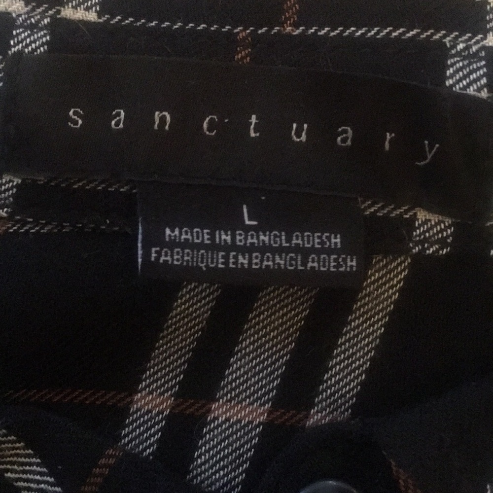 Sanctuary Plaid Buttondown 100% Rayon Top NWOT - Picture 13 of 15